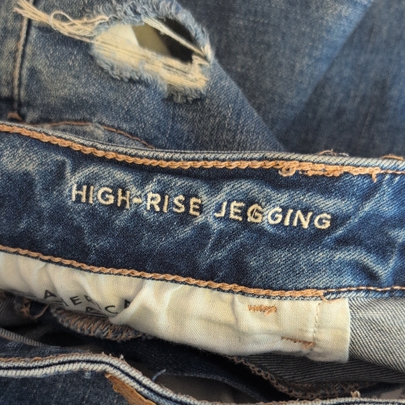 American Eagle Next Level Stretch High Rise Jegging Distressed Jeans 14     V284 - Picture 7 of 8